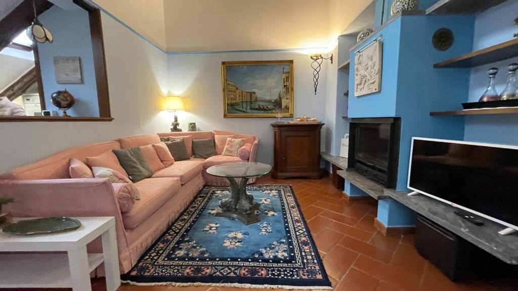 Ferienwohnung Wonderful Penthouse In The Heart Of Mailand Exterior foto