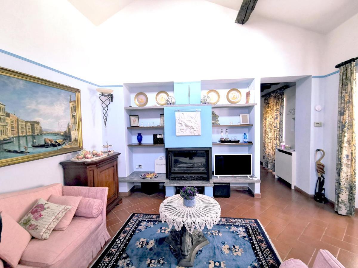 Ferienwohnung Wonderful Penthouse In The Heart Of Mailand Exterior foto