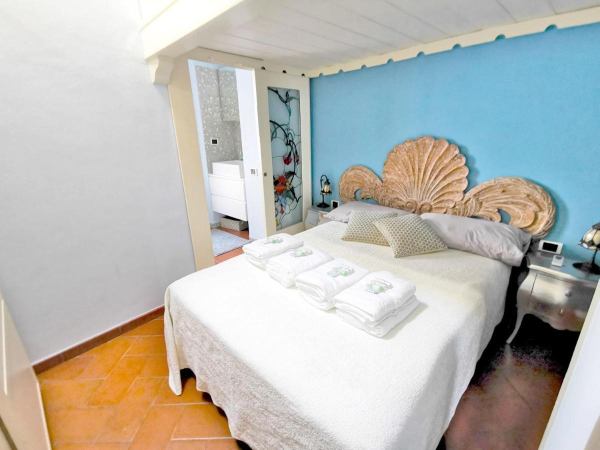 Ferienwohnung Wonderful Penthouse In The Heart Of Mailand Exterior foto
